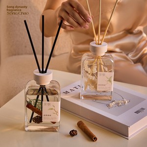 Diffuseur d'arômes sans flamme 200 ml, sans <span class=keywords><strong>alcool</strong></span>, aux huiles essentielles naturelles, coffret cadeau, parfum longue durée Fleur <span class=keywords><strong>de</strong></span> Pêcher et Rotin - Product Image 4