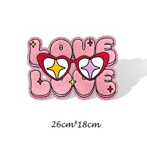 Большой нашивной патч из полиэстера с эффектом синели, вышивкой, блестками и пайетками, с дизайном «Любовь» ко Дню святого Валентина, для Swifties - Product Image 4