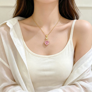 สร้อยคอแฟชั่น Temperament ประดับคริสตัลรูปหัวใจ ชุบทอง 18K ทำจากสแตนเลสสตีล สำหรับผู้หญิงและเด็กผู้หญิง - Product Image 2