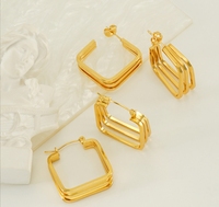 Ganku Vente en gros Boucles d'oreilles créoles tendance pour femmes en acier inoxydable plaqué or 18 carats avec motif géométrique ajouré, accessoires cadeaux pour fêtes