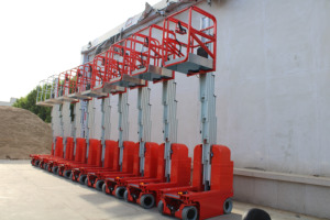 Venta de fábrica Mini 200kg 7m 9m 10m Boom Lift Plataforma de trabajo de elevación de mástil vertical autopropulsada - Product Image 6