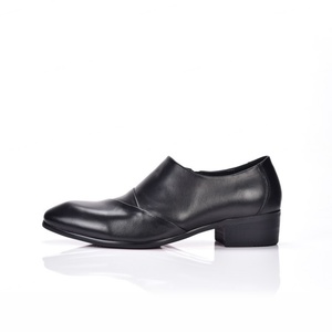 Nuevos Zapatos de Vestir Estilo Inglés para Hombre con Tacones Bajos, Casuales, de Cuero, a la Moda, con Punta en Pico y Aumento de Altura - Product Image 5