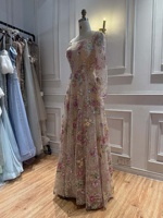 Robe de soirée élégante à manches longues et col carré Serene Hill LA73670 avec appliques florales pour femmes