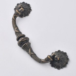 Poignée de meuble en bronze style chinois, tirette de tiroir 124 mm, quincaillerie décorative durable en alliage de zinc pour armoire - Product Image 4