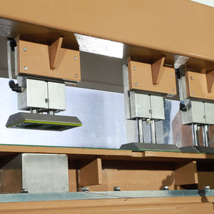 La rectifieuse automatique de chanfreinage à 45 degrés <span class=keywords><strong>CNC</strong></span> rend le bord tranchant sans couture pour le moteur de composant de noyau de pierre frittée - Product Image 2