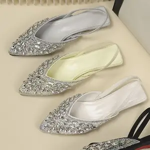 Sandales Femme Plat Trung Quốc Bán Buôn Chất Lượng Rhinestone Phẳng Thời Trang Giản Dị Confortable 2024 Phụ Nữ Dép