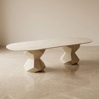 Table à manger ovale en marbre travertin naturel de luxe, base sur pieds facettés, villa, hôtel, restaurant, salon, durable, écologique