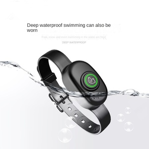 <span class=keywords><strong>Collar</strong></span> de Adiestramiento para Perros de Plástico Recargable a Prueba de Agua de 400M, Modos de Vibración y Choque Ajustables, Control de Ladridos, Ecológico para Perros Pequeños - Product Image 1