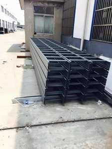 उच्च गुणवत्ता चीन छिद्रित एल्यूमीनियम केबल सीढ़ी ट्रे पुल स्टॉक स्टेनलेस स्टील और धातु स्प्रे ट्रफ पुल - Product Image 4