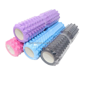 Rouleau en mousse de yoga haute densité pour le massage des tissus profonds et la récupération musculaire avec une conception de surface texturée antidérapante - Product Image 5