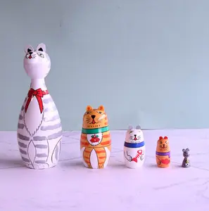 Wooden long-necked cats children's interesting wood painting handicrafts June 1 holiday toys painted simple Christmas gifts