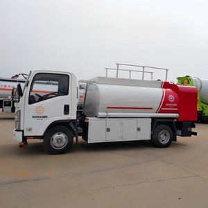 รถบรรทุกน้ำมัน ISUZU NQR 5000L ขนาดเล็ก รถบรรทุกส่งน้ำมันดีเซล พร้อมปั๊มสำหรับเติมน้ำมันในสถานีบริการน้ำมัน - Product Image 5