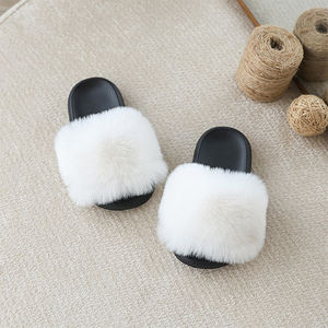 Pantuflas de verano para niños y niñas, para interiores y exteriores, suaves y cómodas, con suela de EVA, peludas, de piel sintética. - Product Image 5