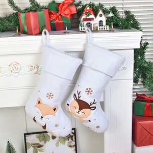 Ornements de <span class=keywords><strong>Noël</strong></span> directs d'usine et chaussettes bas de <span class=keywords><strong>Noël</strong></span> en feutre blanc créatif pour la décoration de cadeaux de bonbons - Product Image 4