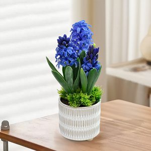 Composizione di Fiori Artificiali di Giacinto Bianco e Viola, Fiori Finti Realistici con Vaso per Decorazione Casa, Ufficio e Matrimonio - Product Image 3