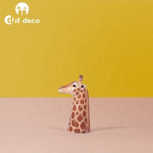 Jarrón de Cerámica con Diseño de Jirafa, Decoración Profesional para el Hogar - Product Image 4