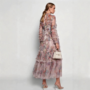 Vestido de noche de organza con estampado floral de manga larga para mujer, cuello alto, cintura imperio, falda maxi transparente con capas - Product Image 4