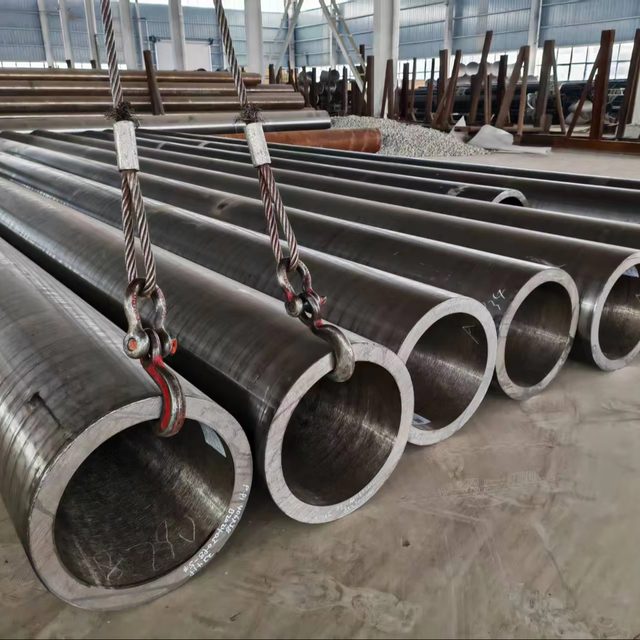 Custom 2"-36" Seamless Steel Pipe ASTM A335 A335M P5 P9 Alloy Welding Alloy Pipe