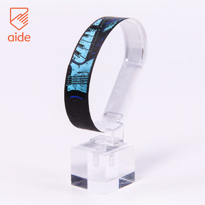 Tùy Chỉnh Giá Rẻ Giấy Dây Đeo Cổ Tay Thiết Kế Giấy Vòng Đeo Tay Tyvek Ban Nhạc Cổ Tay Dây Đeo Cổ Tay Cho Các Sự Kiện - Product Image 5