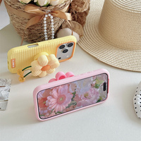 Casing HP 3D Daisy Pop Grip Tekstur Kotak-Kotak Lucu untuk iPhone 17 Pro Max 16 15 14 13 dengan Tali Pegangan Awan dan Pelindung Silikon
