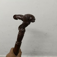Canne de marche en bois de meilleure qualité Tête de lion Poignée de paume Motif Poignée ergonomique avec réglable