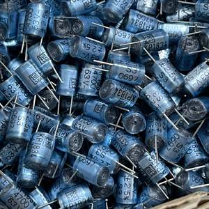 Condensatore nero in lamina di stagno tedesco KP1834 <span class=keywords><strong>4700P</strong></span> 4700pf 63v 472 condensatore audio ad alta precisione per febbre 2.5% - Product Image 2