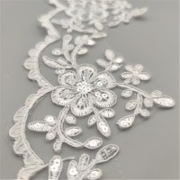 Tissu en organza brodé de sequins pour robes de mariée, dentelle blanche pour bordure, mode féminine