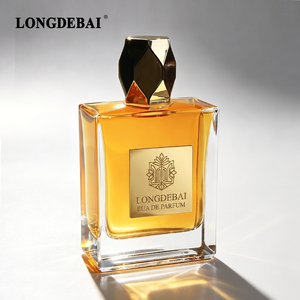 Botella de Perfume Cuadrada de Vidrio Transparente de Lujo, 30ml 50ml 100ml, Botella de Perfume Recargable Vacía de Alta Gama con Tapa Dorada Personalizada - Product Image 1