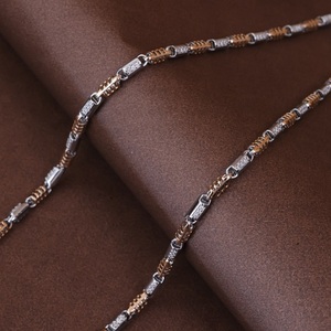 สร้อยคอแฟชั่นแบบโซ่ชุบโรเดียม SATVA SILVER เครื่องประดับเก๋ไก๋สำหรับทุกเพศ เหมาะสำหรับใส่ทุกวันและงานปาร์ตี้ - Product Image 4