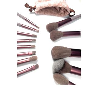 Factory Wholesale 13-Piece Professional Makeup <b>Brush</b> Concealer Mascara Face <b>Brushes</b> Artificial Fiber Plastic Handles Includes - Product Image 1
