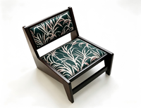 Fauteuil de loisirs en tissu confortable et luxueux, avec rembourrage en éponge et structure en bois de frêne, idéal pour salon, hôtel, appartement, chambre, villa, bureau ou club.