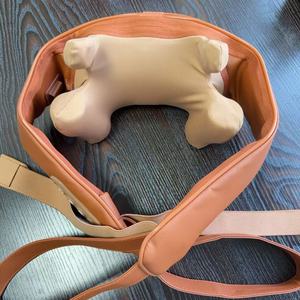 Nuevo masajeador de cuello portátil con amasar y tocar Cinturón de masaje de cuello y hombros barato de 15 años de fábrica - Product Image 1