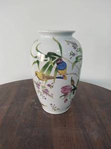 Vaso di fiori per la decorazione della casa vaso in ceramica con motivo floreale verde verde e bianco - Product Image 3