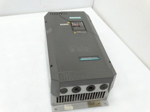 6SE3223-0DH40 มิดิมาสเตอร์ ไดรฟ์ 15 กิโลวัตต์ พร้อม PLC - Product Image 3