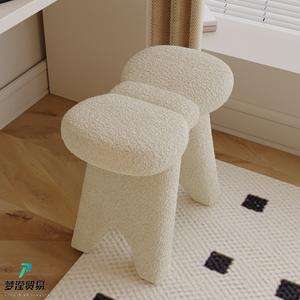 Taburete de Maquillaje Color Crema, Silla de Maquillaje Moderna y Minimalista, Base de Madera Sólida para Uso en el Dormitorio o Tocador - Product Image 2