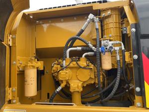 Excavadora 320D Usada de 2023, Capacidad de 20 Toneladas, Buen Rendimiento, Certificación CE y EPA, Incluye Motor, Caja de Cambios, Bomba y Rodamientos - Product Image 4