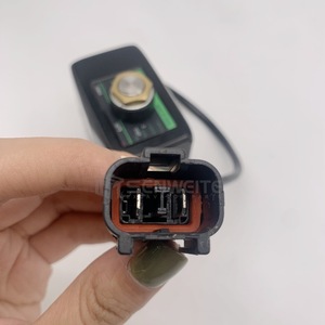 วาล์วโซลินอยด์ Senwitt รุ่น 417-15-15510 สำหรับรถขุดเครื่องยนต์ดีเซล 4D34 รุ่น WA100 1 3A อะไหล่ - Product Image 3