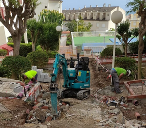 Miniexcavadora de Marca Reconocida SWE08B con Orugas de Goma para Terrenos Delicados, Construcción de Jardines y Paisajismo - Product Image 6