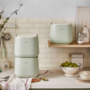 ถังข้าวลิตเติ้ลแบร์ รุ่น CX-W0062 สีเขียว ป้องกันแมลง ป้องกันความชื้น สำหรับเก็บข้าว แป้ง ธัญพืช - Product Image 2