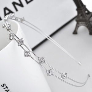Bandeaux pour <span class=keywords><strong>cheveux</strong></span> en <span class=keywords><strong>fil</strong></span> métallique double mince Accessoires Bandeaux en métal argenté avec <span class=keywords><strong>strass</strong></span> scintillants - Product Image 1