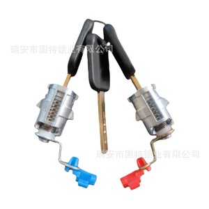 Cylindre de serrure de porte de camion Delong X3000 X5000 avec poignée extérieure et cylindre intérieur pour remplacement et réparation - Product Image 3