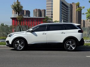 <span class=keywords><strong>Peugeot</strong></span> <span class=keywords><strong>5008</strong></span> 380THP Elite 2017, SUV Familiare Spazioso a 7 Posti, 1.8T Turbo, Euro VI, Guida a Sinistra - Product Image 3