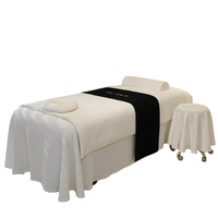 Parures de lit matelassées en jacquard à motif plumes de paon blanches pour salon de beauté et spa, comprenant housse de couette, jupe de lit et housses de coussins de tabouret