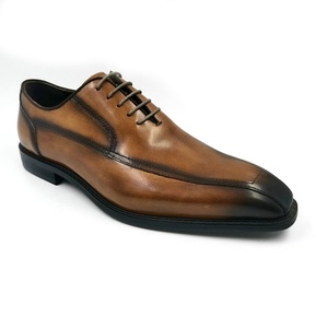 Chaussures habillées pour hommes en cuir véritable, nouveau design Dreamy Stark, style automne, décontracté, mariage, embossées, respirantes - Product Image 1