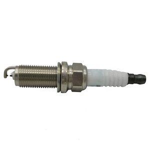 Piezas de motor de coche japonés al por menor al mejor <span class=keywords><strong>precio</strong></span>, bujía de <span class=keywords><strong>iridio</strong></span> doble 4703 IKH16TT para Hybrid RAV4 Camry Dodge - Product Image 5