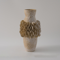 Vase en céramique texturée marron fait à la main, poterie artistique en forme de disque, moderne, luxueux, glaçure mate, étanche, décoration d'intérieur, porte-fleurs pour