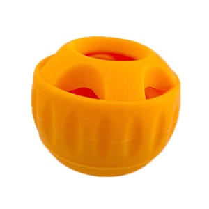 Giocattolo Dispensatore di Snack per Cani in Silicone Ricaricabile con Stampo a 4 Cavità, Alimentatore Lento, Palla Interattiva per Masticare - Product Image 4
