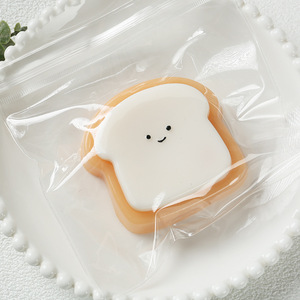 Jouet anti-stress créatif en TPR en forme de toast Kawaii pour cadeau promotionnel en gros - Product Image 6