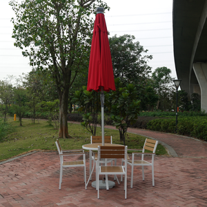 Parasol de plage solaire au design traditionnel, vente en gros OEM, avec chargeur de batterie pour usage extérieur - Product Image 2