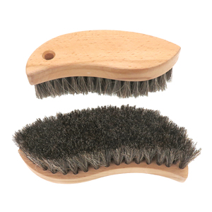 Cepillo multiusos de 150 mm con mango de madera y cerdas mixtas de crin de caballo para <span class=keywords><strong>limpieza</strong></span> de detalles en interiores de coches y cuero de ante. - Product Image 1